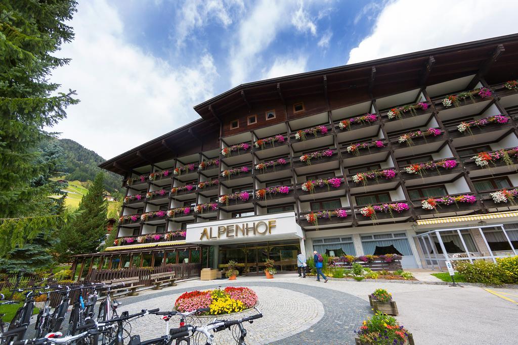 Hotel Alpenhof Sankt Jakob in Defereggen Exterior photo