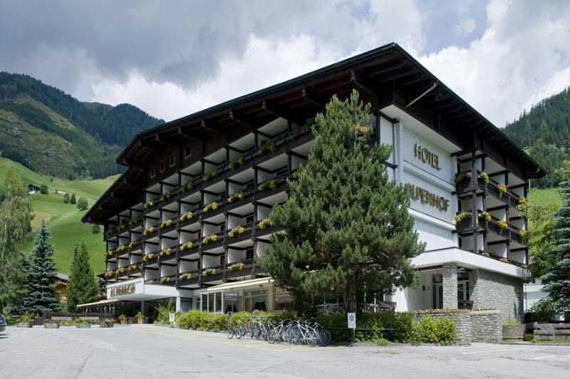 Hotel Alpenhof Sankt Jakob in Defereggen Exterior photo